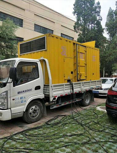 昭阳发电车出租-柴油发电机组排烟系统设计要求及其考虑因素