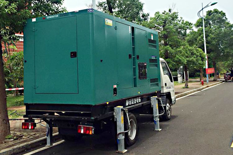 昭阳出租发电机-柴油发电机出租过程更换机油需要注意什么