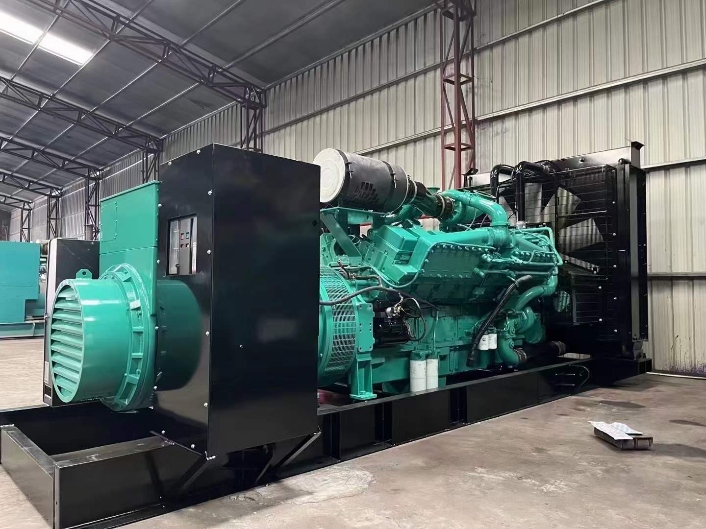 昭阳如何降低 800kW 柴油发电机输出电流的波动？