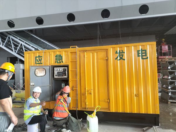 昭阳怎样判断空气滤清器是否需要更换？